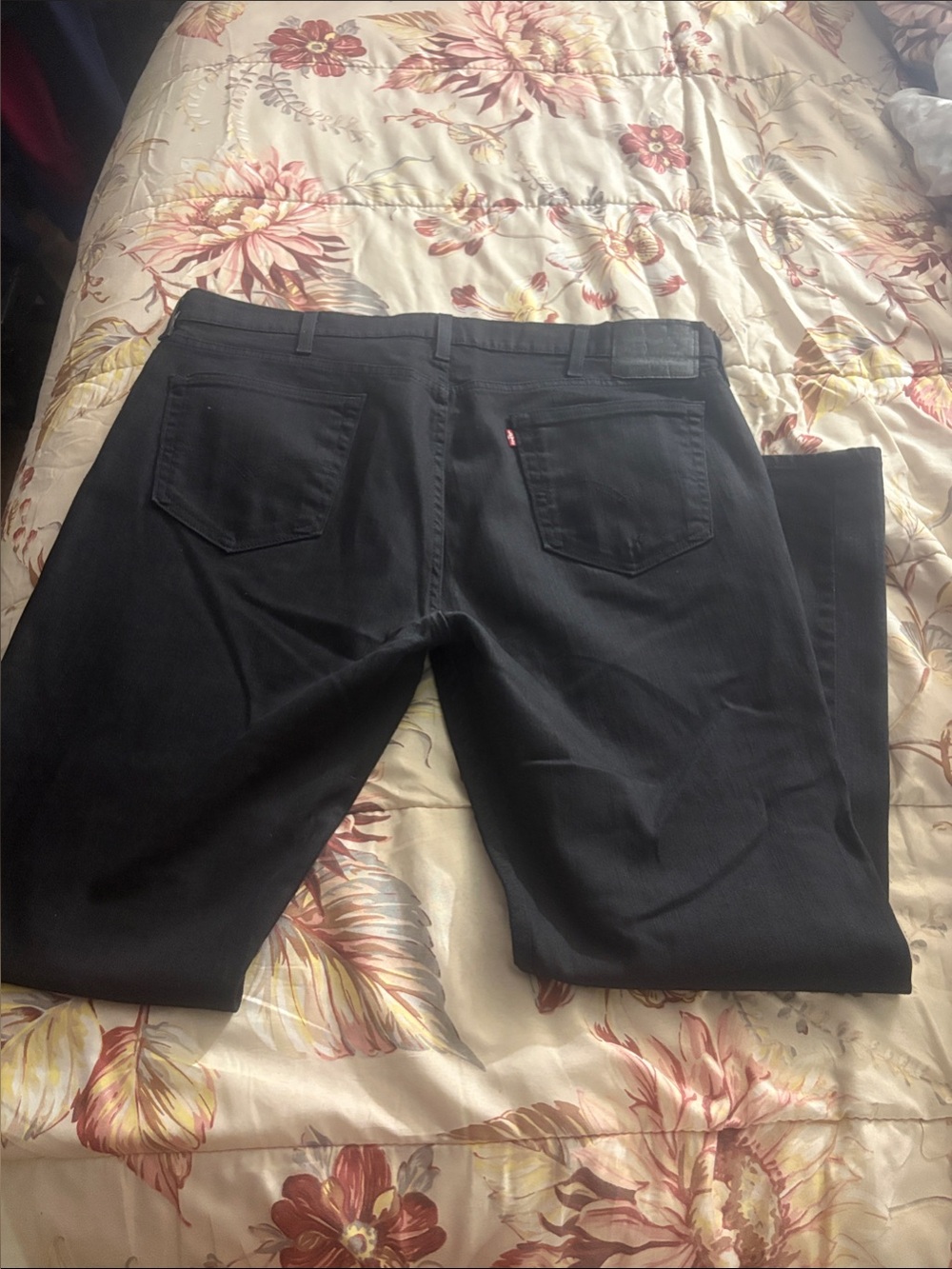 Levi's Men's Black Slim Straight Jeans